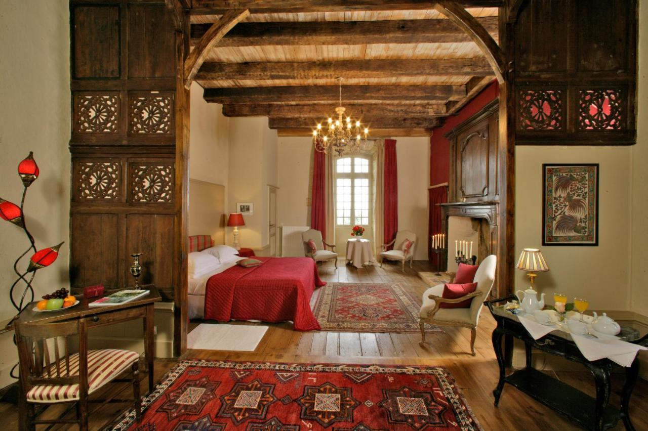 Le Prieuré du Château de Biron Biron  Extérieur photo